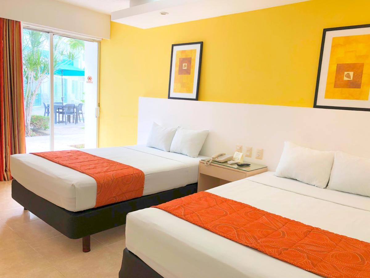 Hotel Los Cocos Четумаль Екстер'єр фото