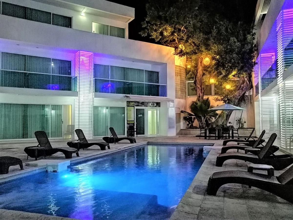Hotel Los Cocos Четумаль Екстер'єр фото